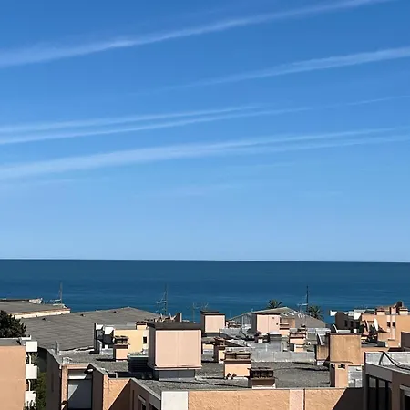 A Sea-view T2 In A Luxury With Swimming Pool For 4 People Apartment